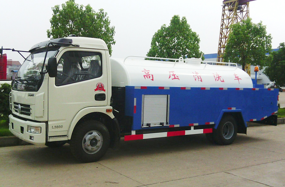六合管道高压清洗车